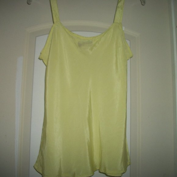 CHARMING CHARTRUSE RAYON CAMI ONE SIZE - Picture 5 of 5